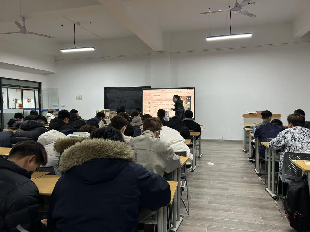 谈球吧(中国)官方网站