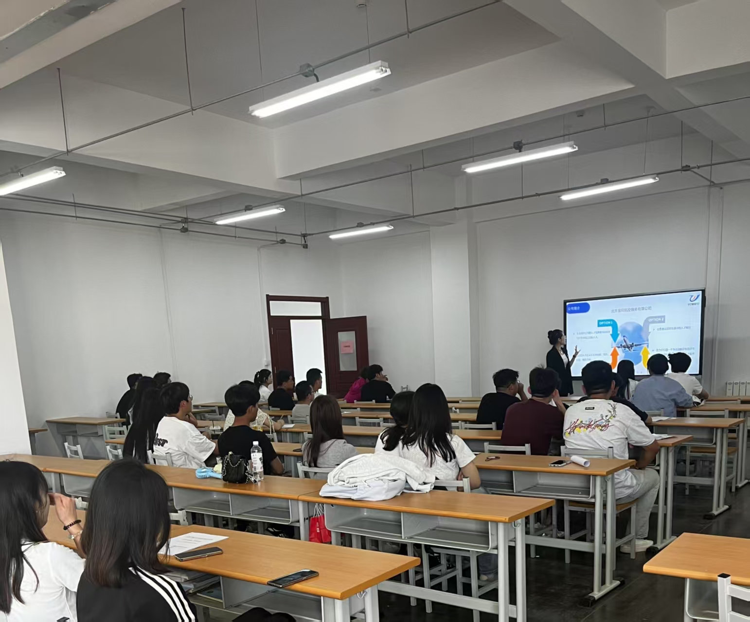 谈球吧(中国)官方网站