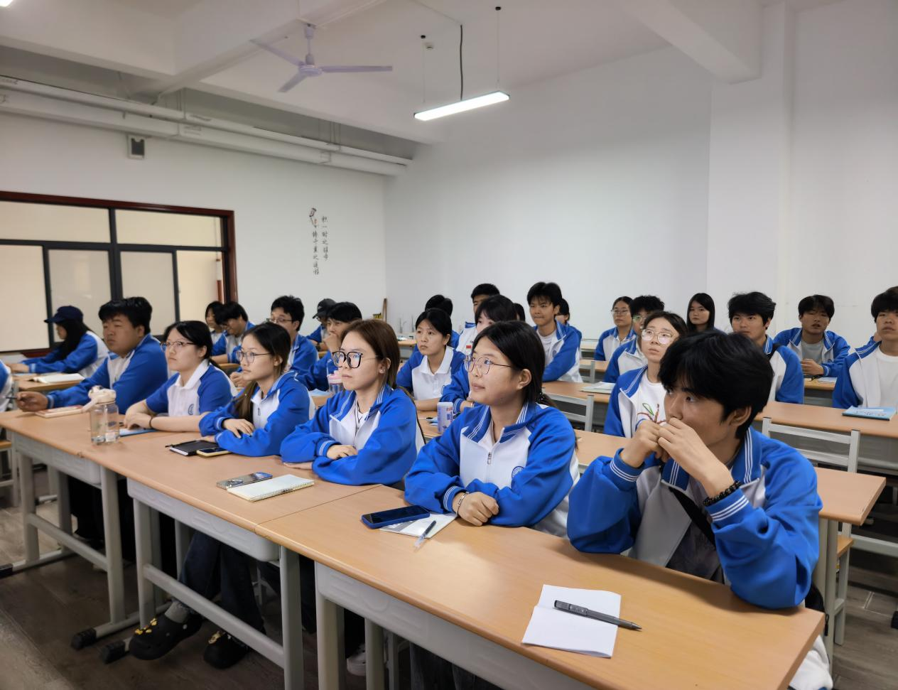 谈球吧(中国)官方网站