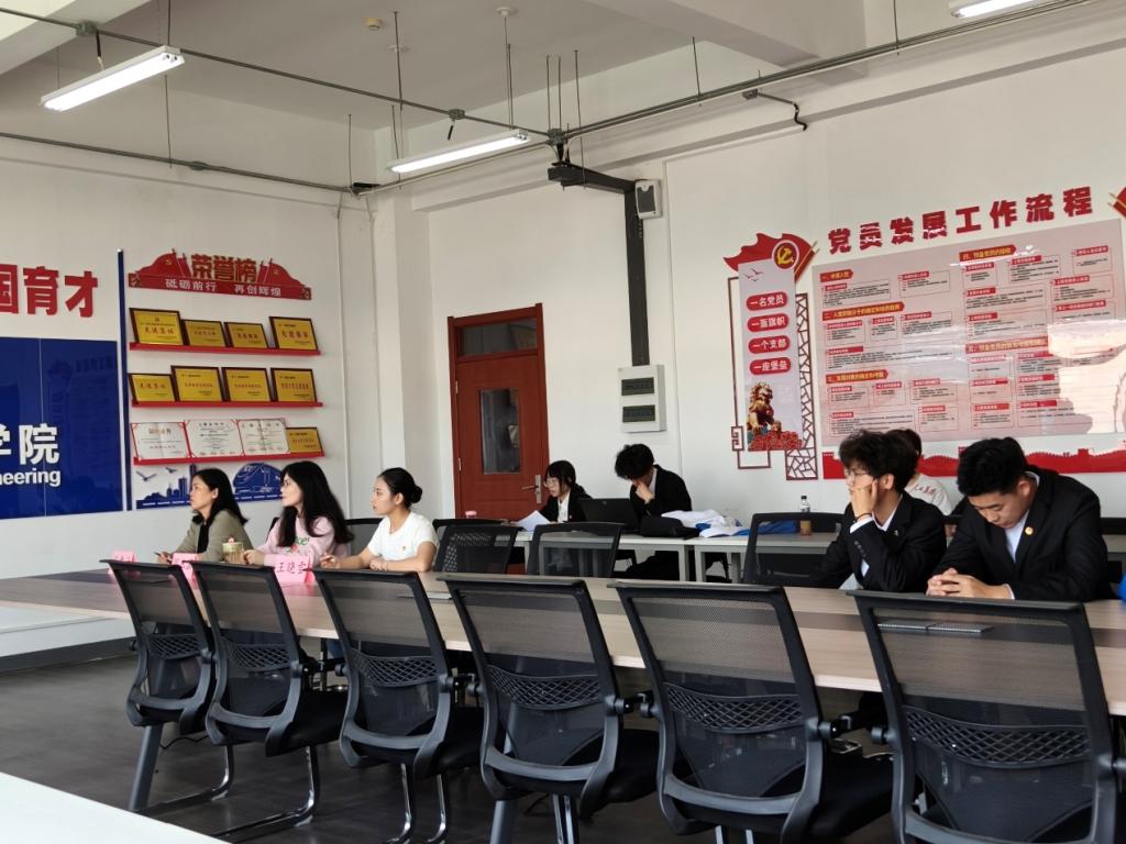 谈球吧(中国)官方网站