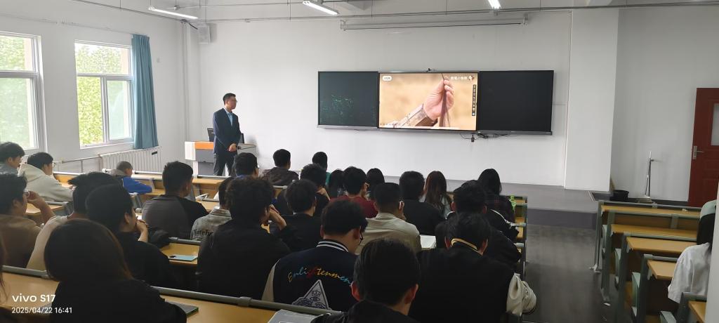 谈球吧(中国)官方网站